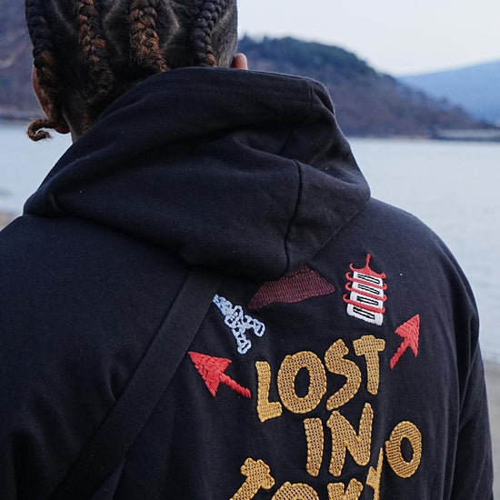 Lost in Tokyo hoodie - TSSLA